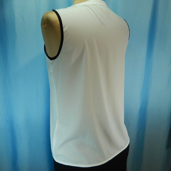 Calvin Klein White Sleeveless V-Neck with Black Piping Size Small Career Top EUC - Picture 4 of 10